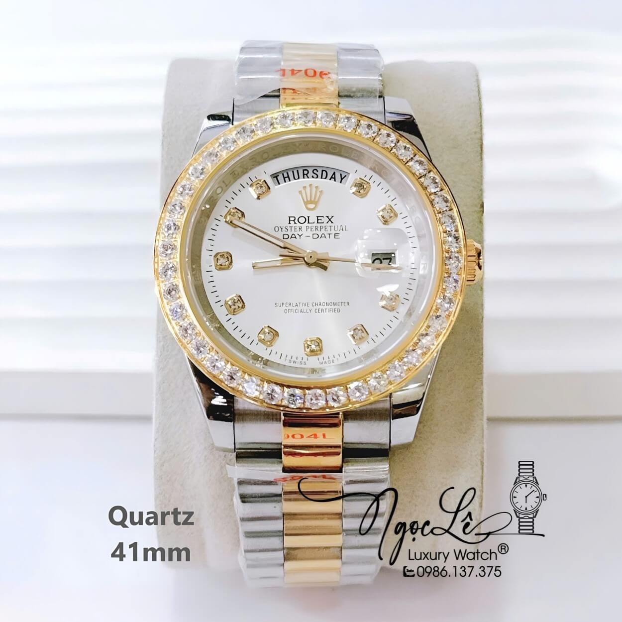 Đồng Hồ Nam Rolex Day Date Dây Kim Loại Demi Vàng Mặt Trắng Máy Pin Đính Đá Size 41mm