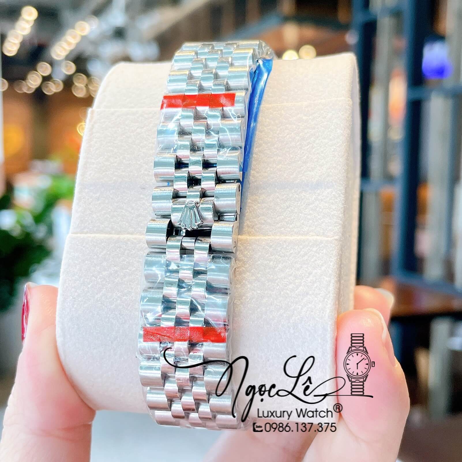 Đồng Hồ Rolex Datejust Quartz Dây Bạc Mặt Trắng Xà Cừ Size 36mm Đính Đá