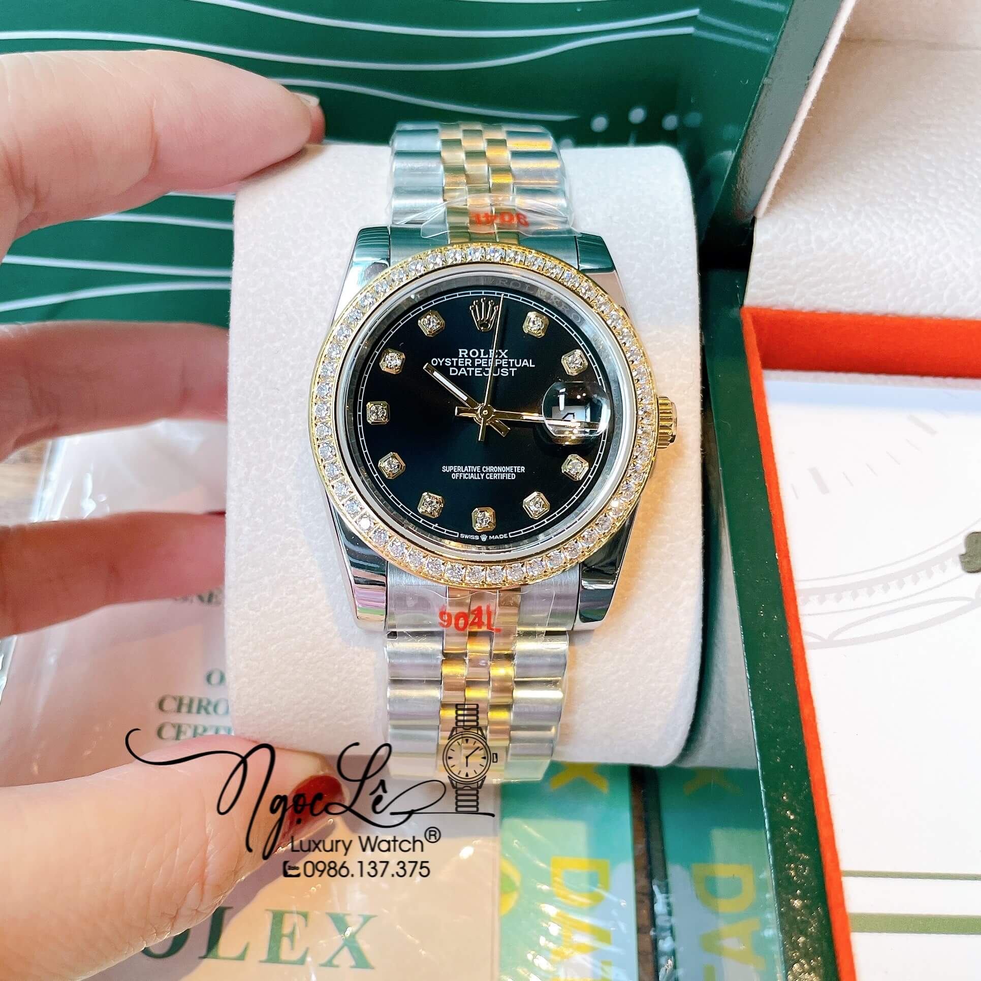 Đồng Hồ Rolex Datejust Quartz Dây Demi Vàng Mặt Đen Size 36mm Đính Đá