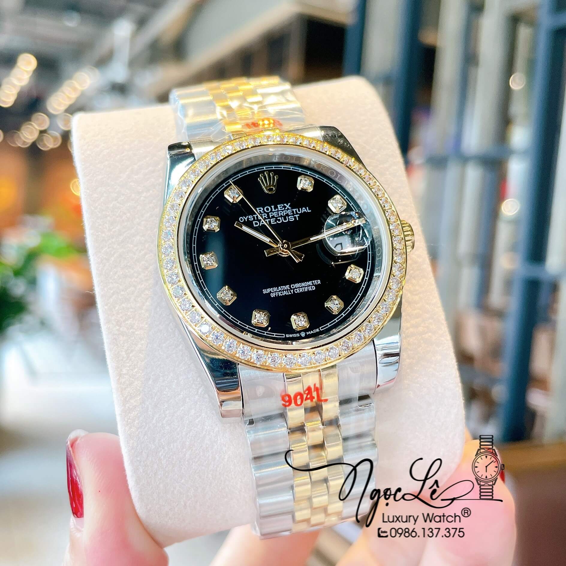 Đồng Hồ Rolex Datejust Quartz Dây Demi Vàng Mặt Đen Size 36mm Đính Đá