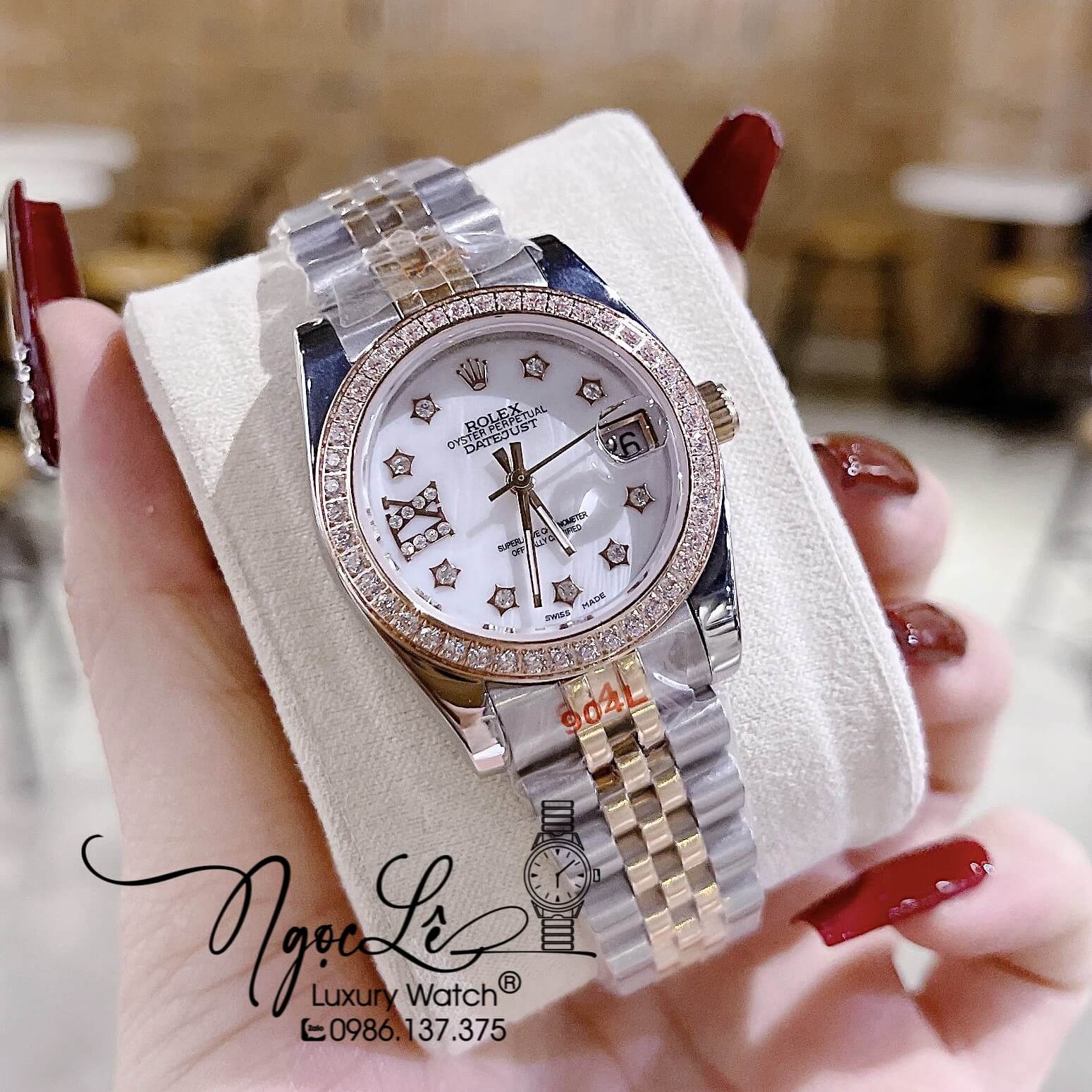 Đồng Hồ Nữ Rolex Datejust Pin Dây Kim Loại Demi Rose Mặt Xà Cừ Đính Đá Size 32mm