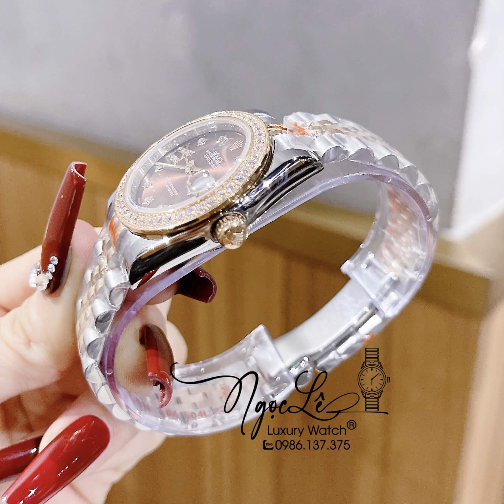 Đồng Hồ Nữ Rolex Datejust Máy Pin Dây Kim Loại Demi Rose Mặt Nâu Đính Đá 32mm