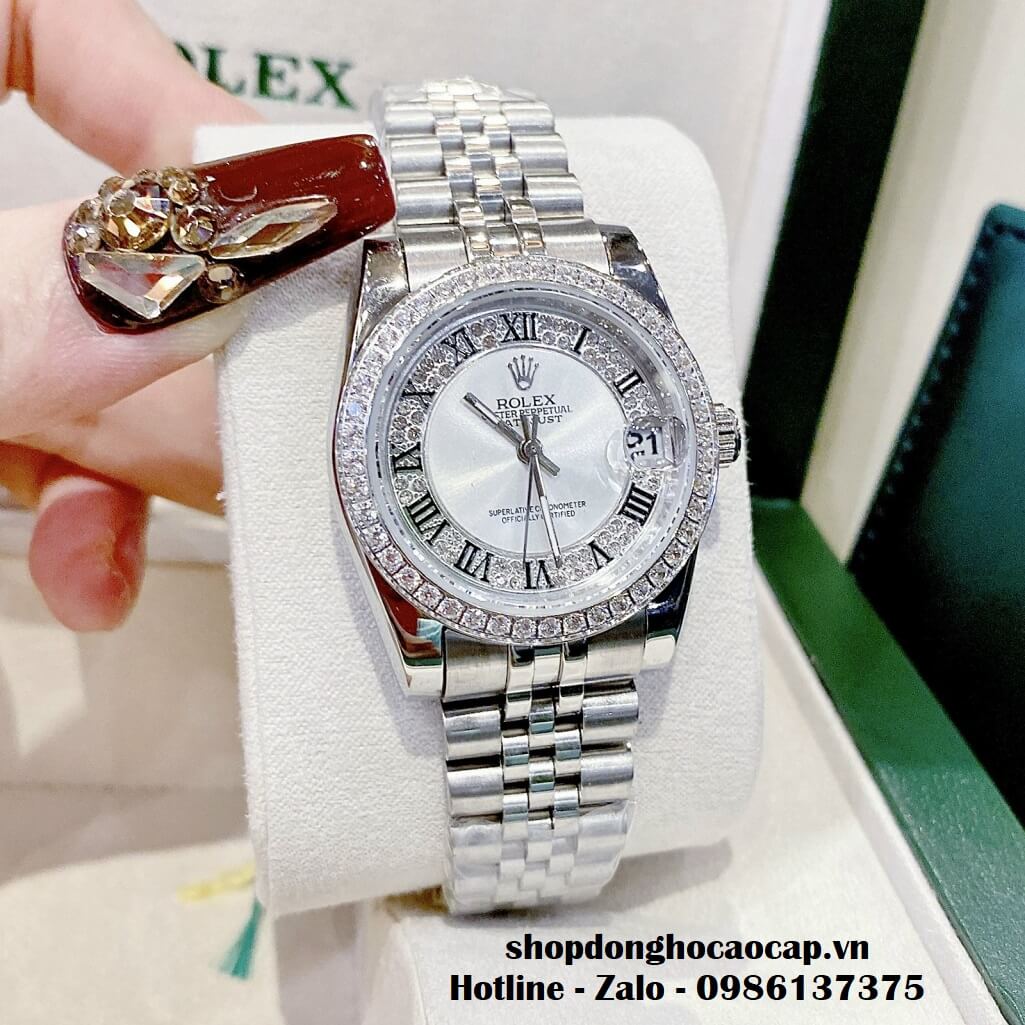 Đồng Hồ Rolex Datejust Nữ Màu Bạc Mặt Số La Mã Viền Đá 32mm