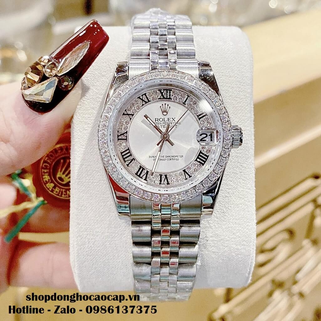 Đồng Hồ Rolex Datejust Nữ Màu Bạc Mặt Số La Mã Viền Đá 32mm