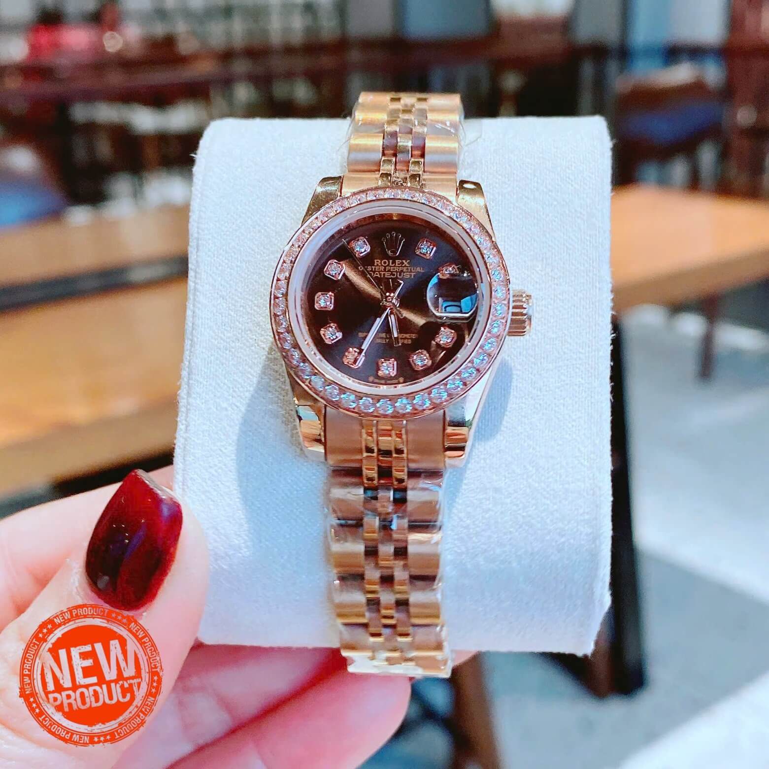 Đồng Hồ Nữ RoLex Datejust Máy Pin Size 28mm – Màu Vàng Hồng Mặt Nâu Viền Đá