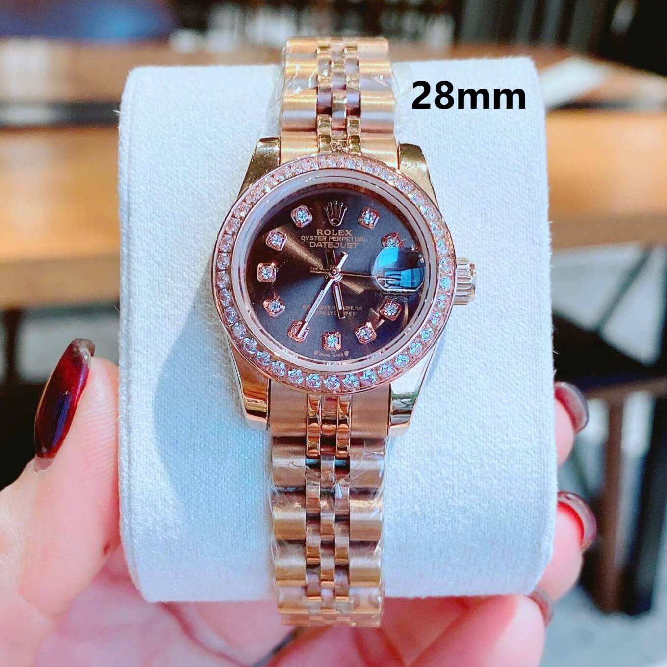Đồng Hồ Nữ RoLex Datejust Máy Pin Size 28mm – Màu Vàng Hồng Mặt Nâu Viền Đá