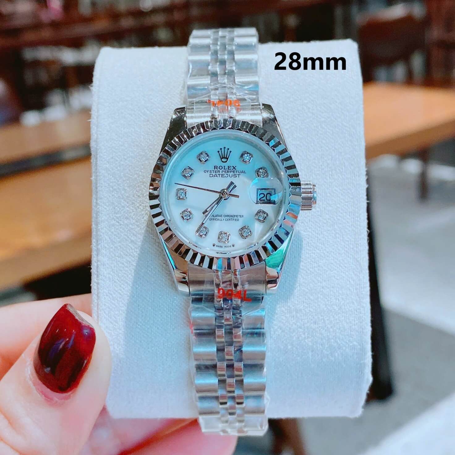 Đồng Hồ Nữ RoLex Datejust Máy Pin Size 28mm – Màu Bạc Mặt Trắng Xà Cừ Vành Khía