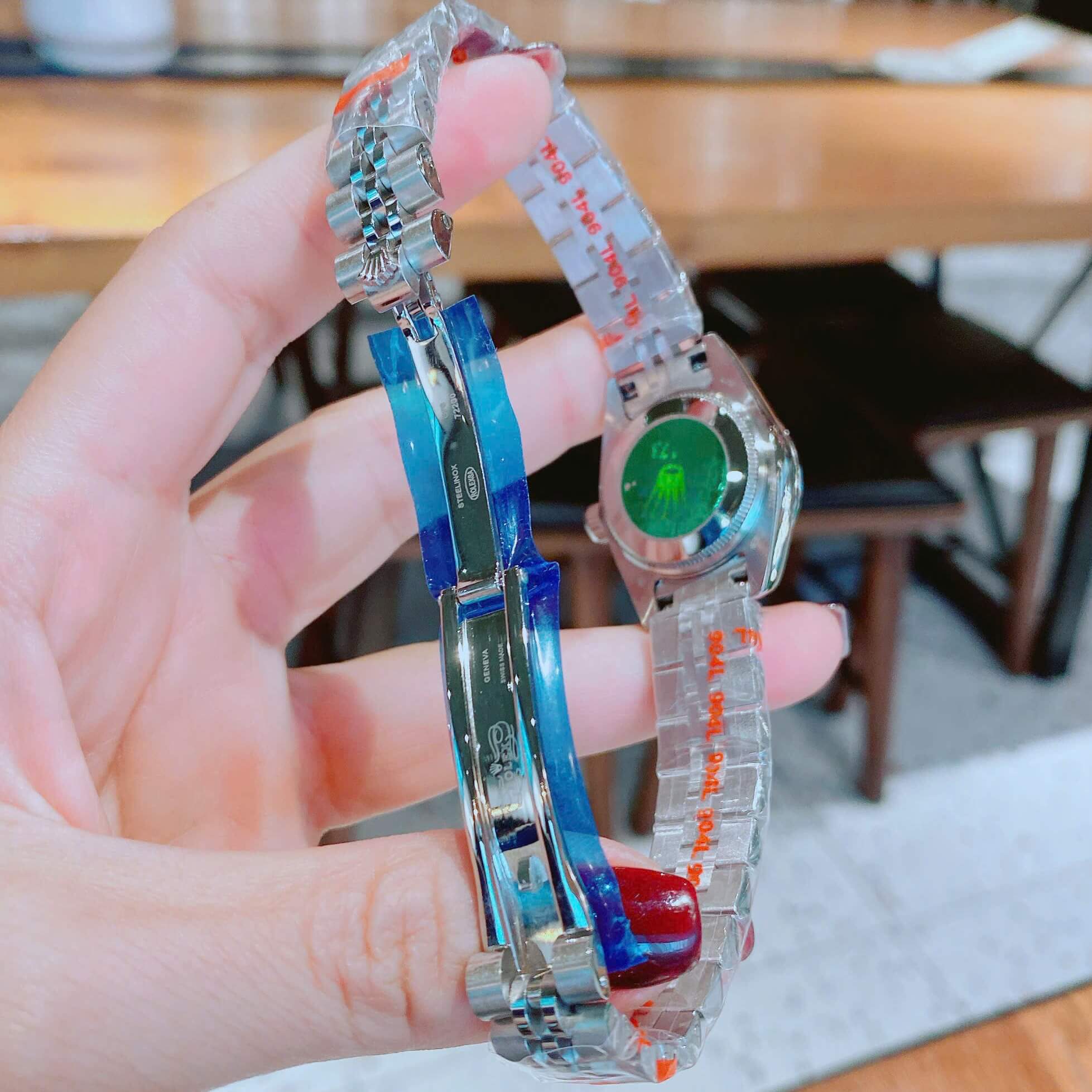 Đồng Hồ Nữ RoLex Datejust Máy Pin Size 28mm – Màu Bạc Mặt Trắng Xà Cừ Vành Khía