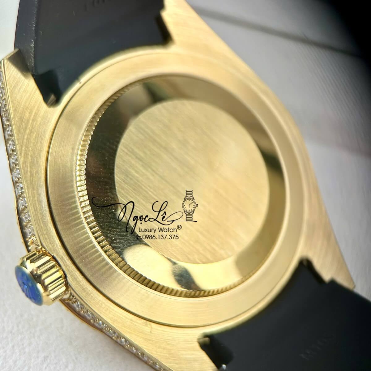 Đồng Hồ Rolex Submariner Automatic Nam Dây Cao Su Đen Đính Đá Vỏ Gold Size 41mm
