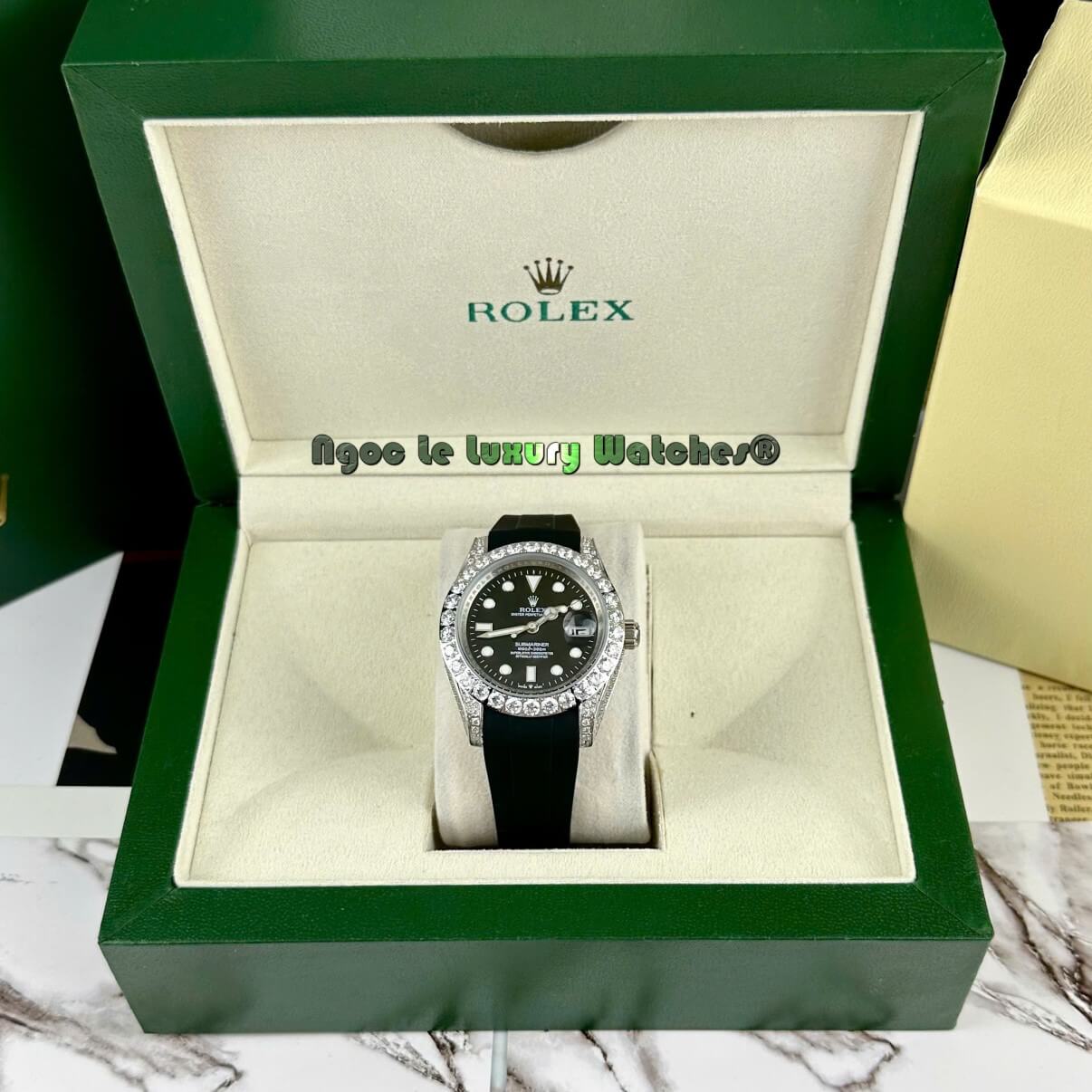 Đồng Hồ Rolex Submariner Automatic Nam Dây Cao Su Đen Đính Đá Vỏ Silver Size 41mm