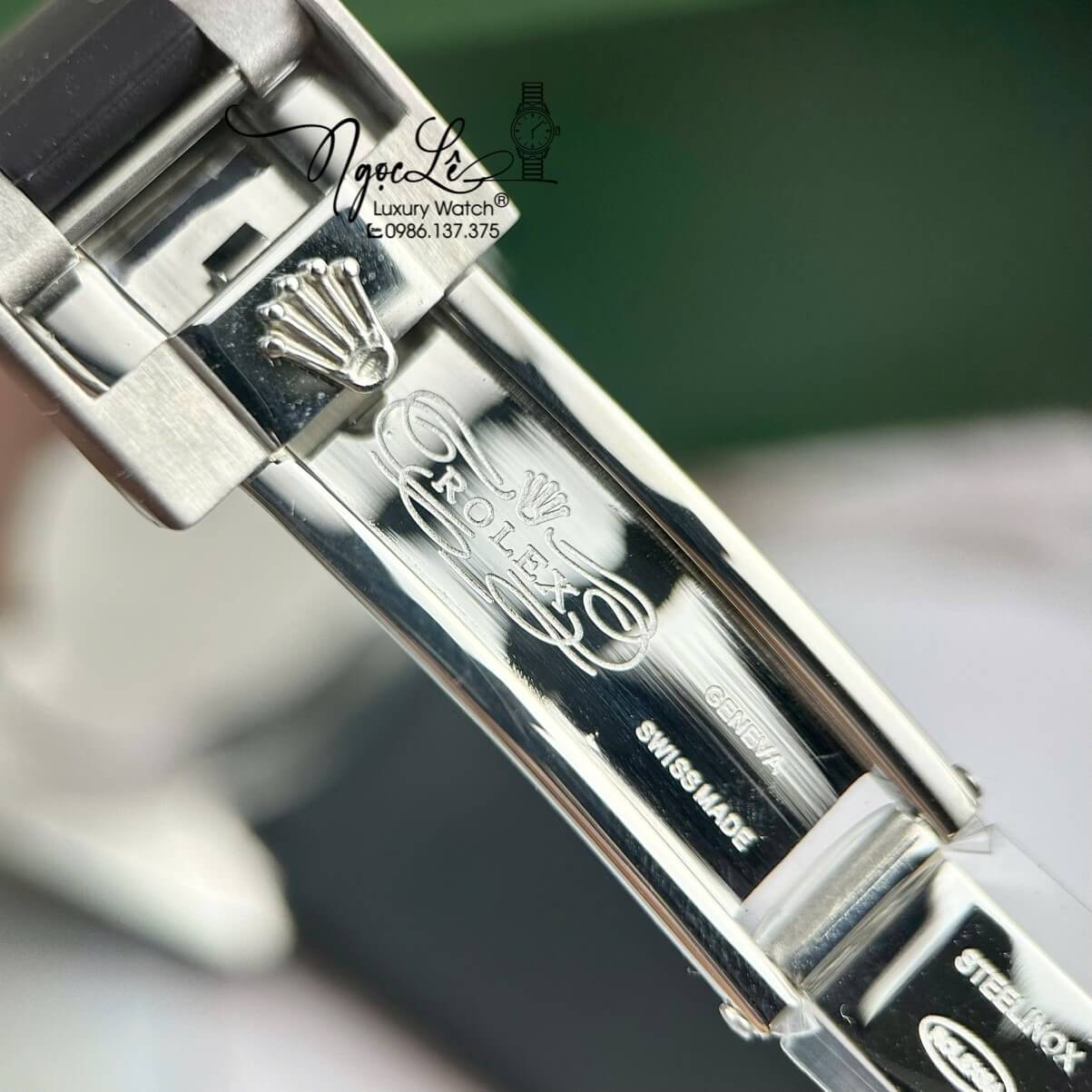 Đồng Hồ Rolex Submariner Automatic Nam Dây Cao Su Đen Đính Đá Vỏ Silver Size 41mm