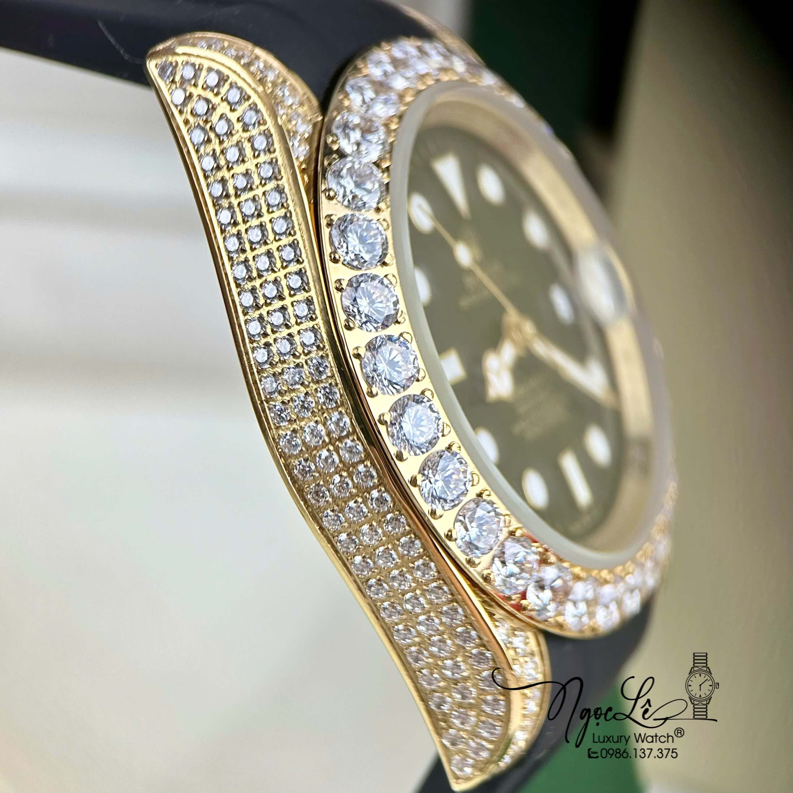Đồng Hồ Rolex Submariner Automatic Nam Dây Cao Su Đen Đính Đá Vỏ Gold Size 41mm