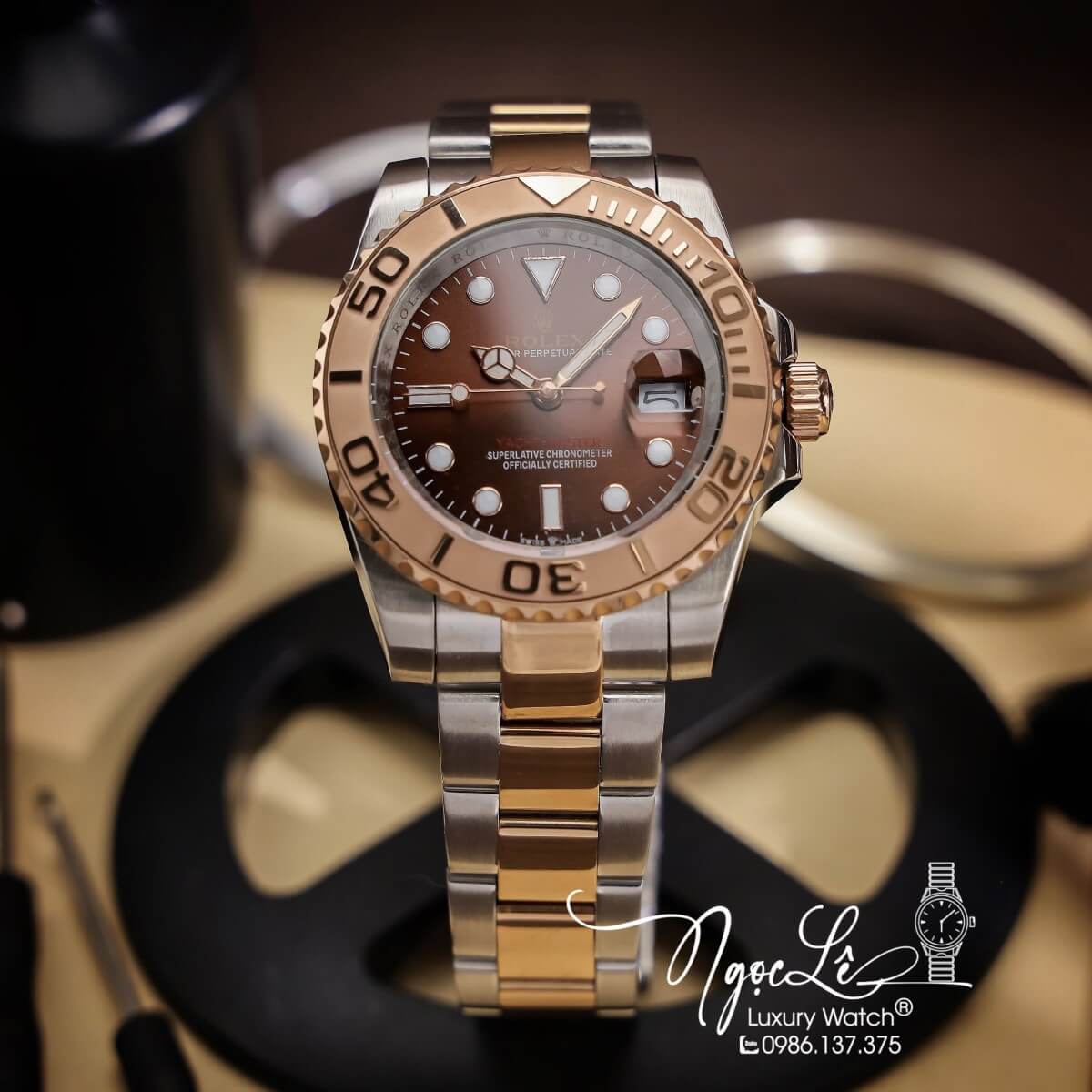Đồng Hồ Rolex Yacht Master Automatic Nam Dây Kim Loại Demi Rose Mặt Nâu 40mm