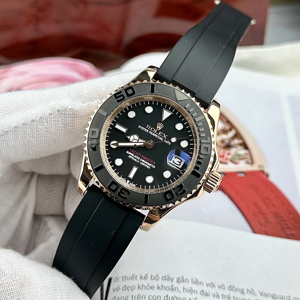 Đồng Hồ Rolex Yacht Master Nam Tự Động Dây Cao Su Đen Rose Gold 40mm