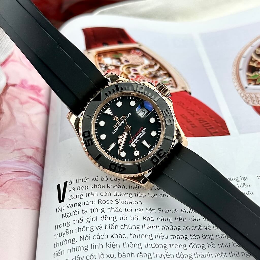 Đồng Hồ Rolex Yacht Master Nam Tự Động Dây Cao Su Đen Rose Gold 40mm