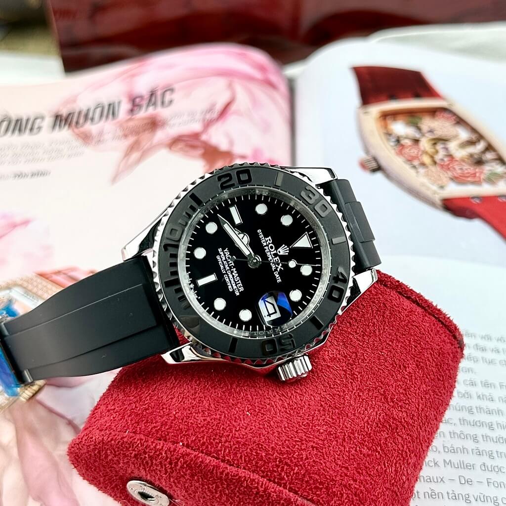 Đồng Hồ Rolex Yacht Master Nam Tự Động Dây Cao Su Đen Silver 40mm