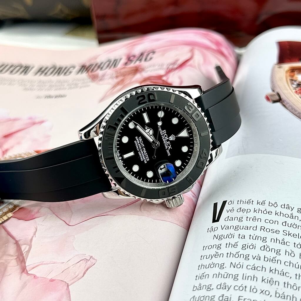 Đồng Hồ Rolex Yacht Master Nam Tự Động Dây Cao Su Đen Silver 40mm
