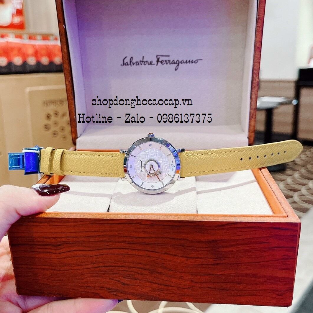 Đồng Hồ Nữ Salvatore Ferragamo Minuetto Dây Da Vàng 35mm