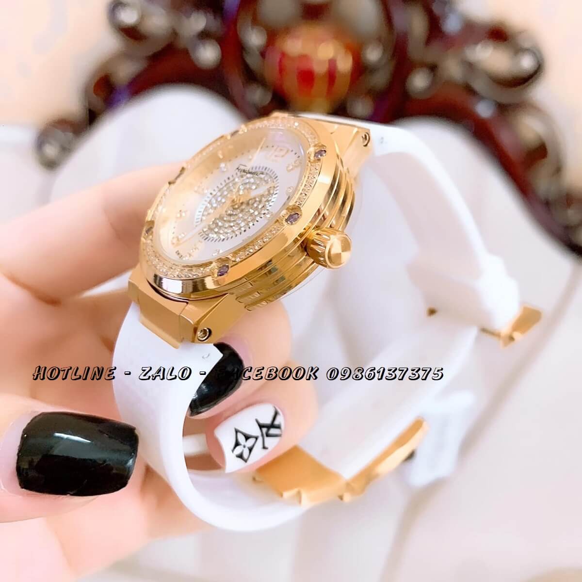 Đồng hồ nữ Salvatore Ferragamo F80 dây cao su