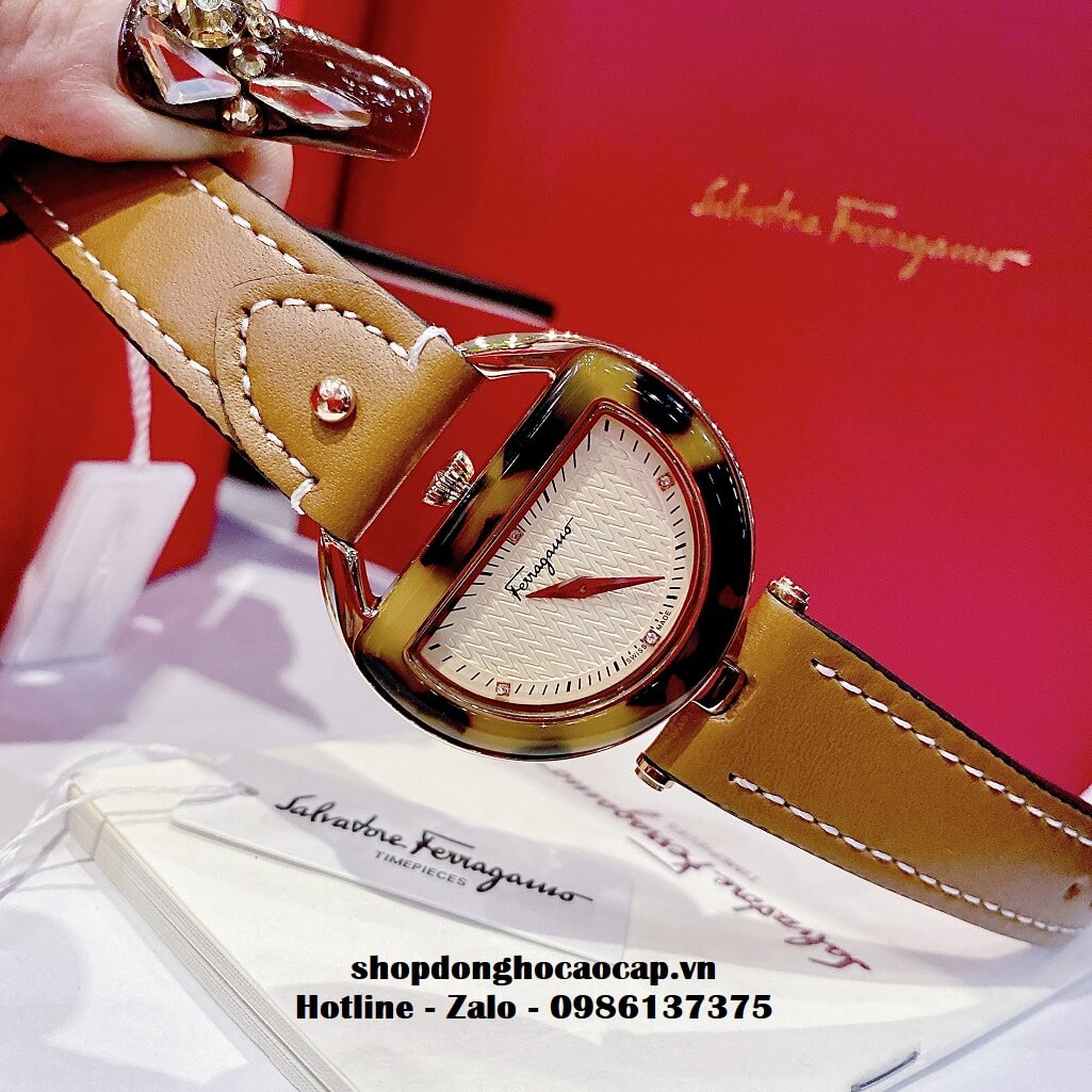 Đồng Hồ Nữ Salvatore Ferragamo Dây Da Nâu Mặt Trăng Khuyết 35mm