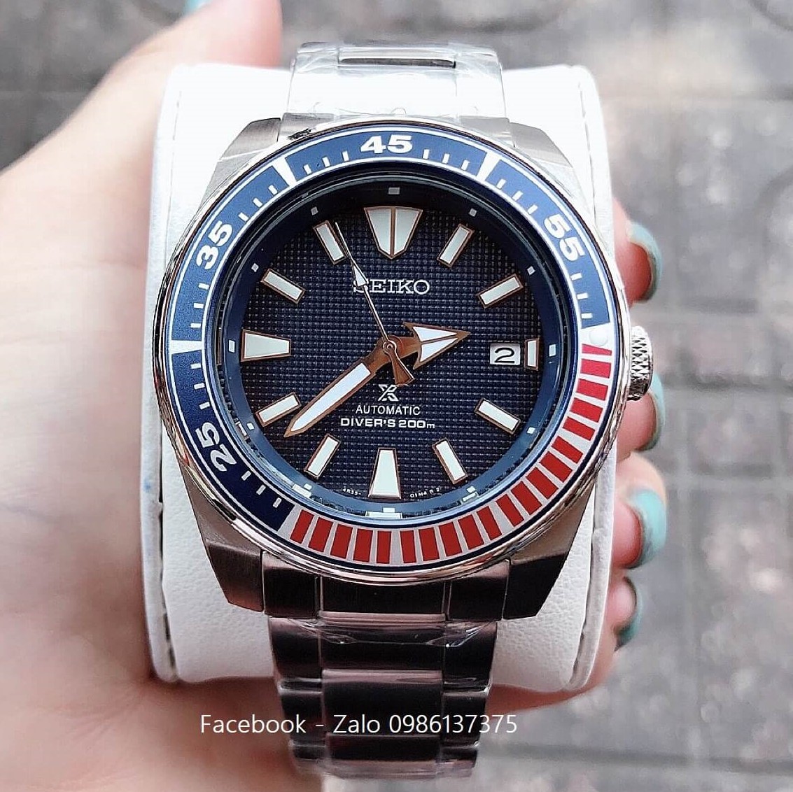 Đồng Hồ Seiko Nam PADI Automatic Samurai Divers 200m Xanh Đỏ