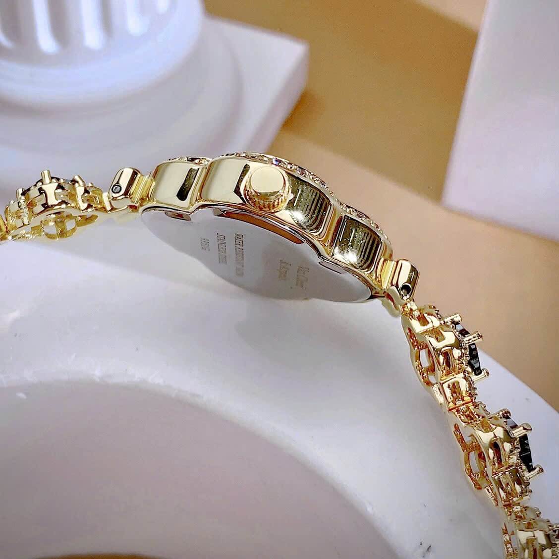Đồng Hồ Van Cleef & Arpels Nữ Dây Lắc Tay Cỏ 4 Lá Vỏ Vàng Hoa Đen Size 27mm