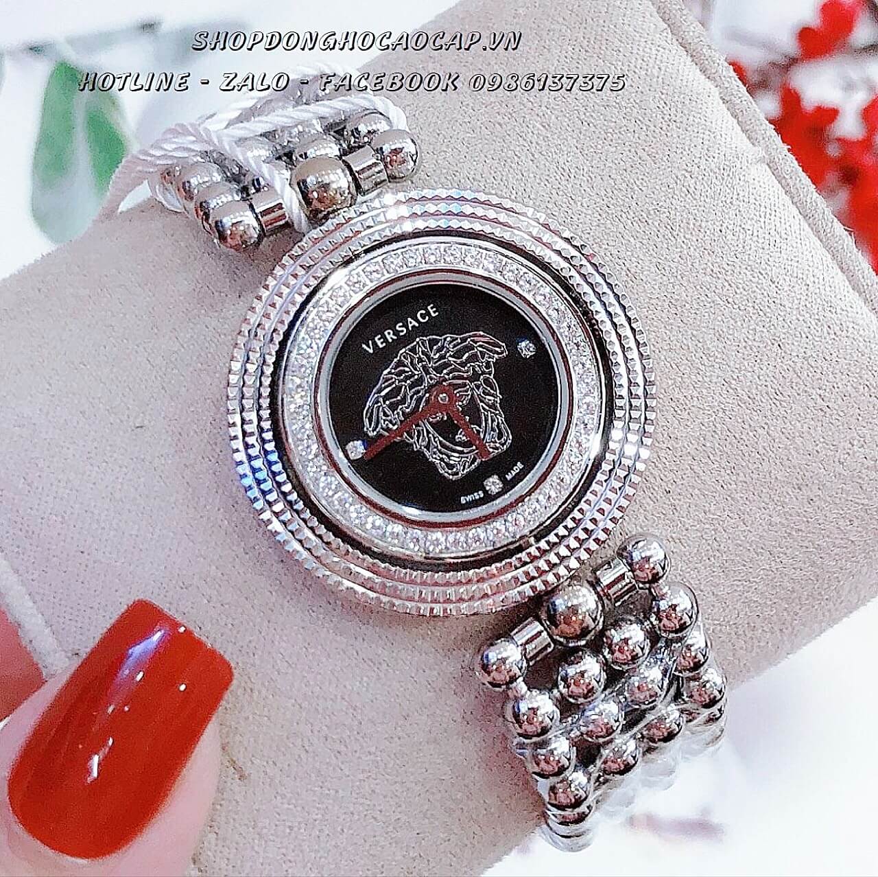 Đồng Hồ Versace Eon Nữ Bạc Mặt Đen Xoay 33.6mm