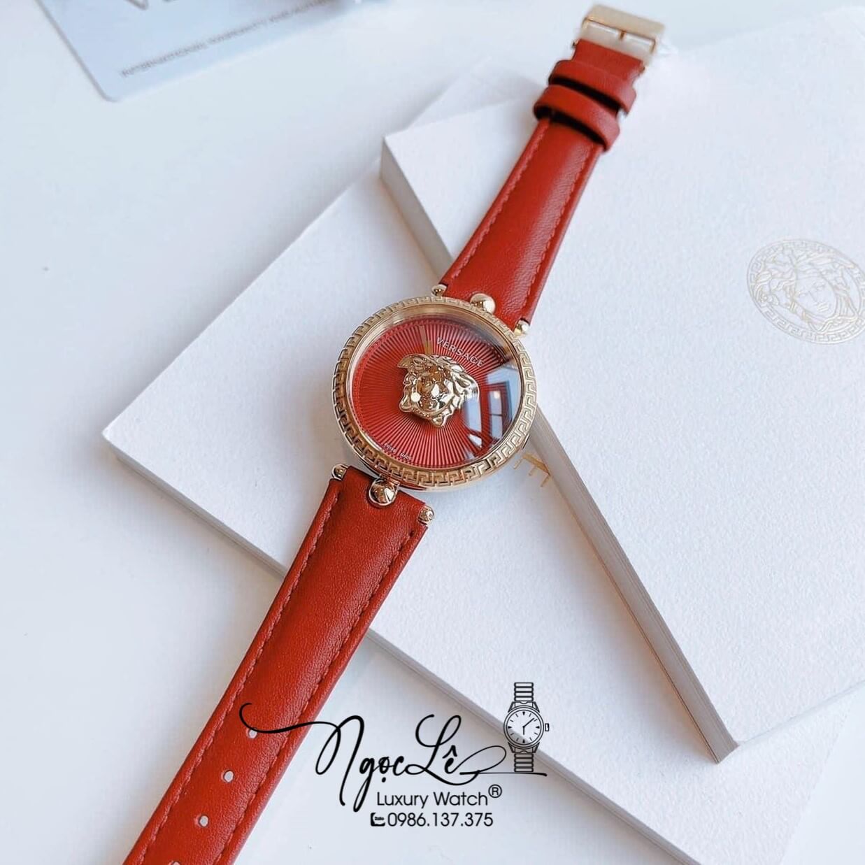 Đồng Hồ Nữ Versace Palazzo Empire Dây Da Đỏ Vỏ Vàng Size 34mm