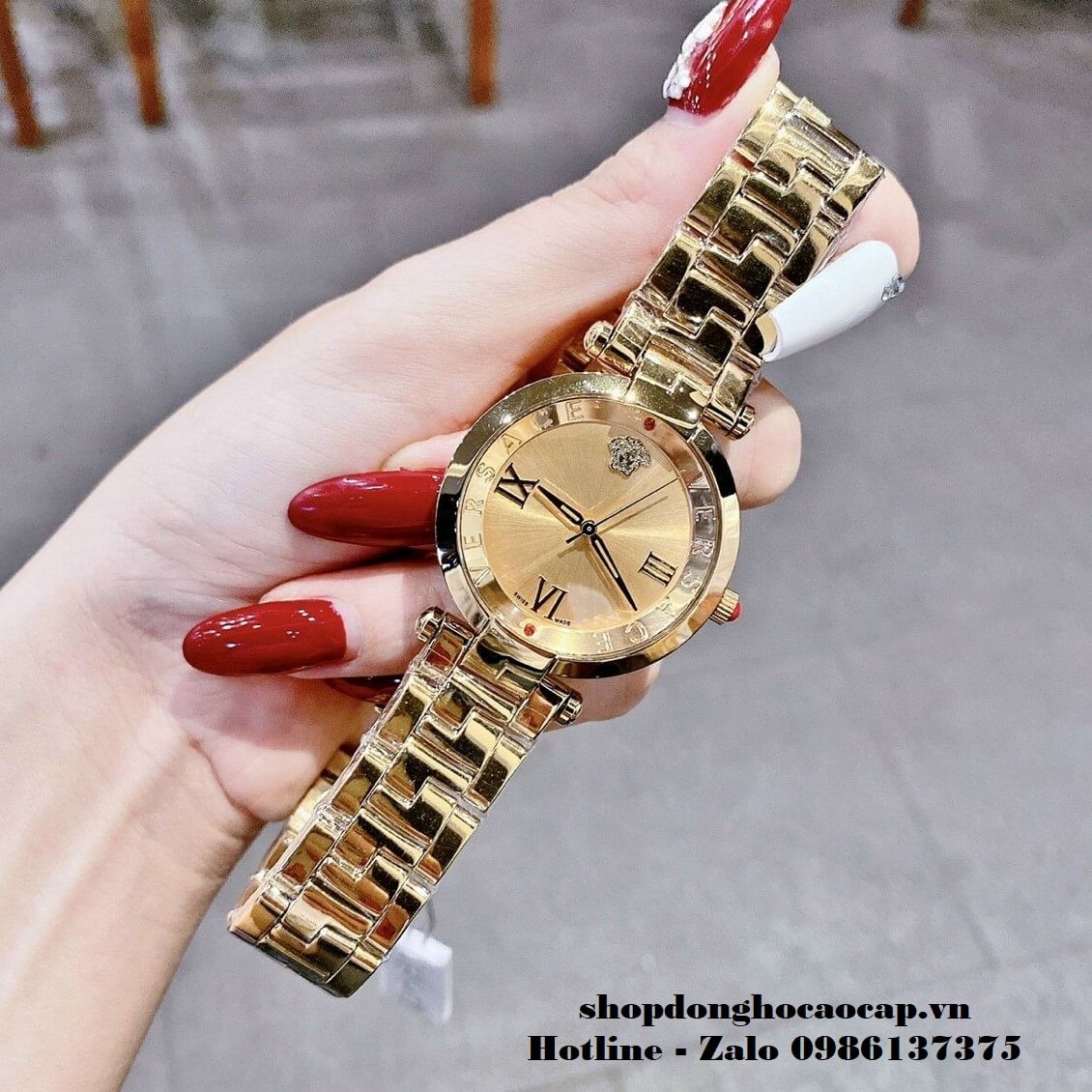Đồng Hồ Versace Revive Nữ Vàng Mặt Vàng 35mm