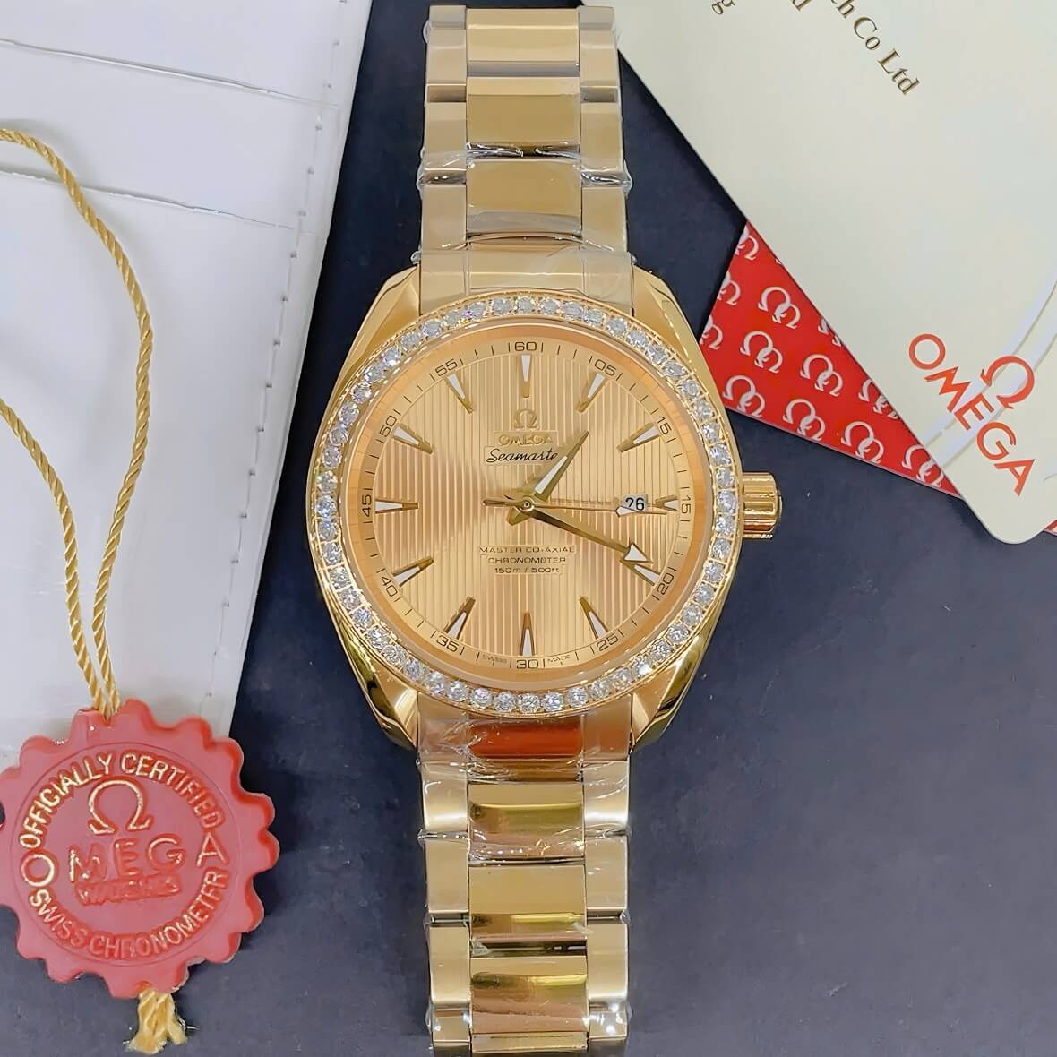 Đồng Hồ Nam Omega Seamaster Tự Động Đính Đá Mặt Vàng Dây Kim Loại Vàng Size 40mm