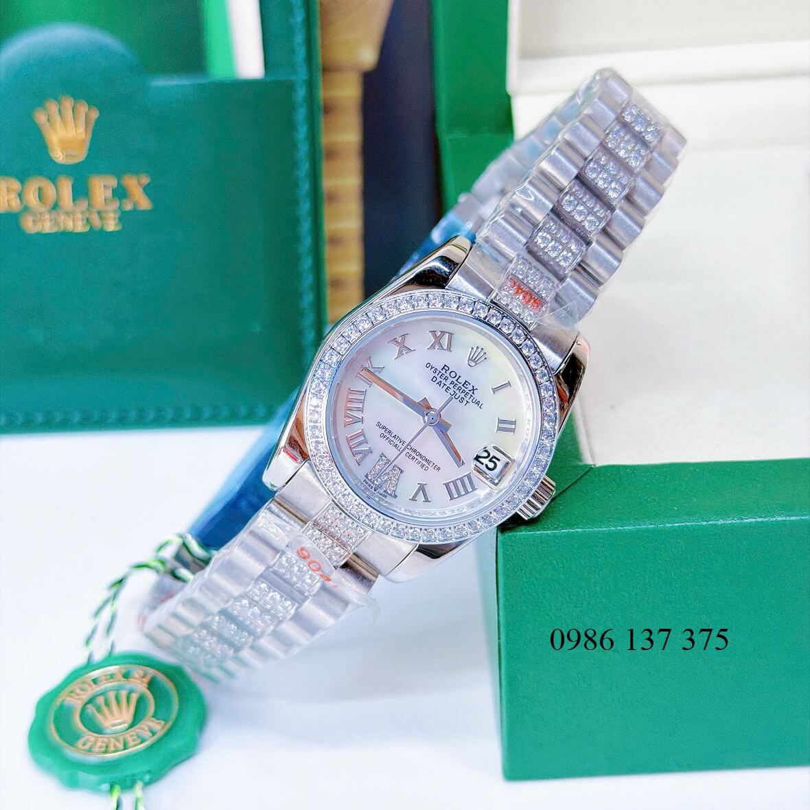 Đồng Hồ Nữ Rolex Datejust Viền Đá Mặt Trắng Xà Cừ Dây Kim Loại Inox Đính Đá Size 31mm