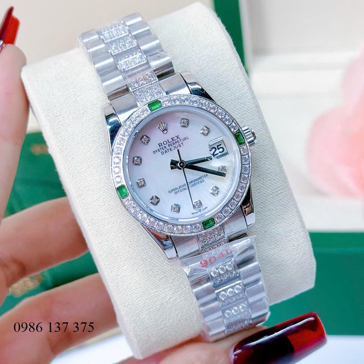 Đồng Hồ Nữ Rolex Datejust Viền Đá Mặt Trắng Xà Cừ Dây Kim Loại Inox Đính Đá Size 31mm