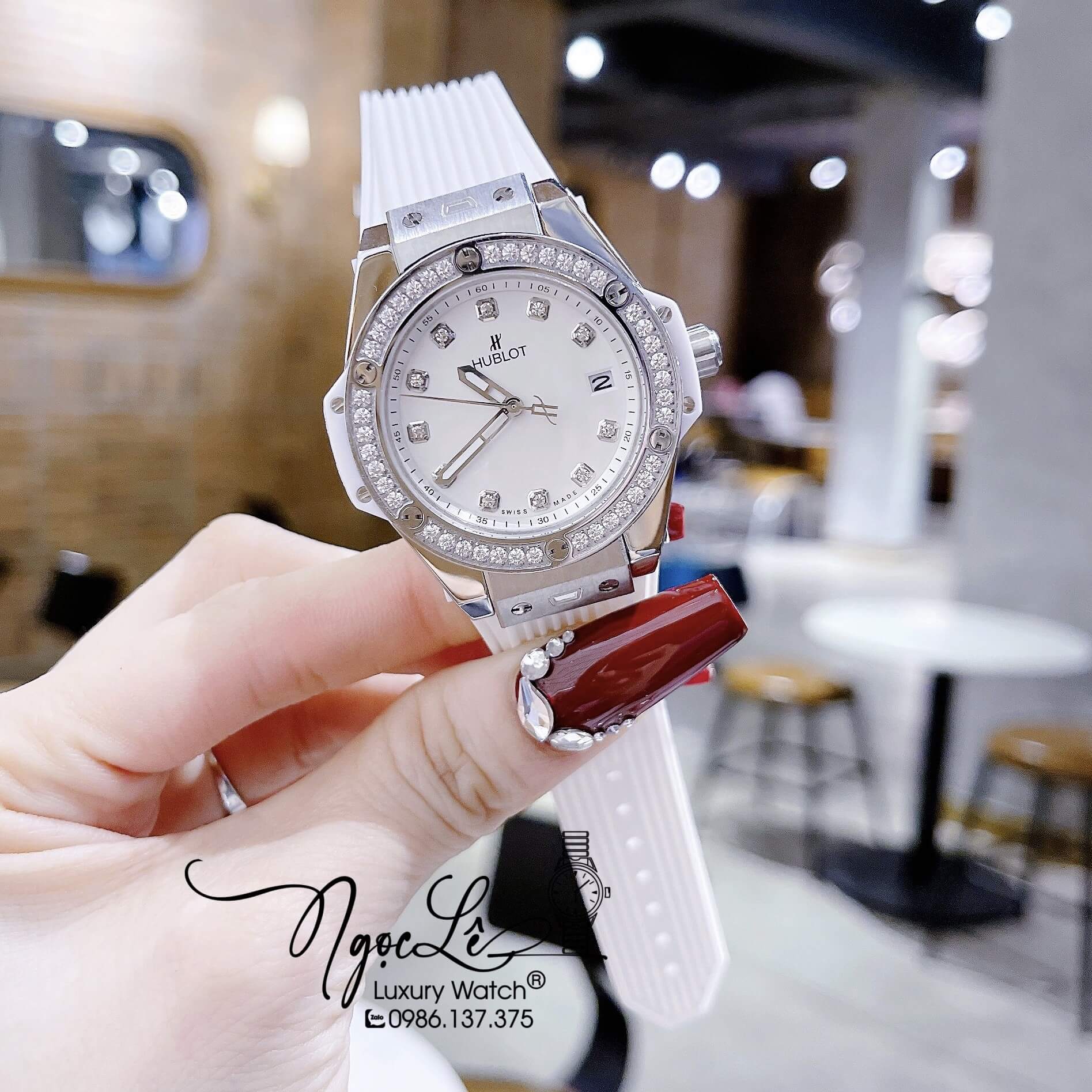 Đồng Hồ Hublot Big Bang One Click Nữ Silicon Trắng Đính Đá Vỏ Silver Size 39mm