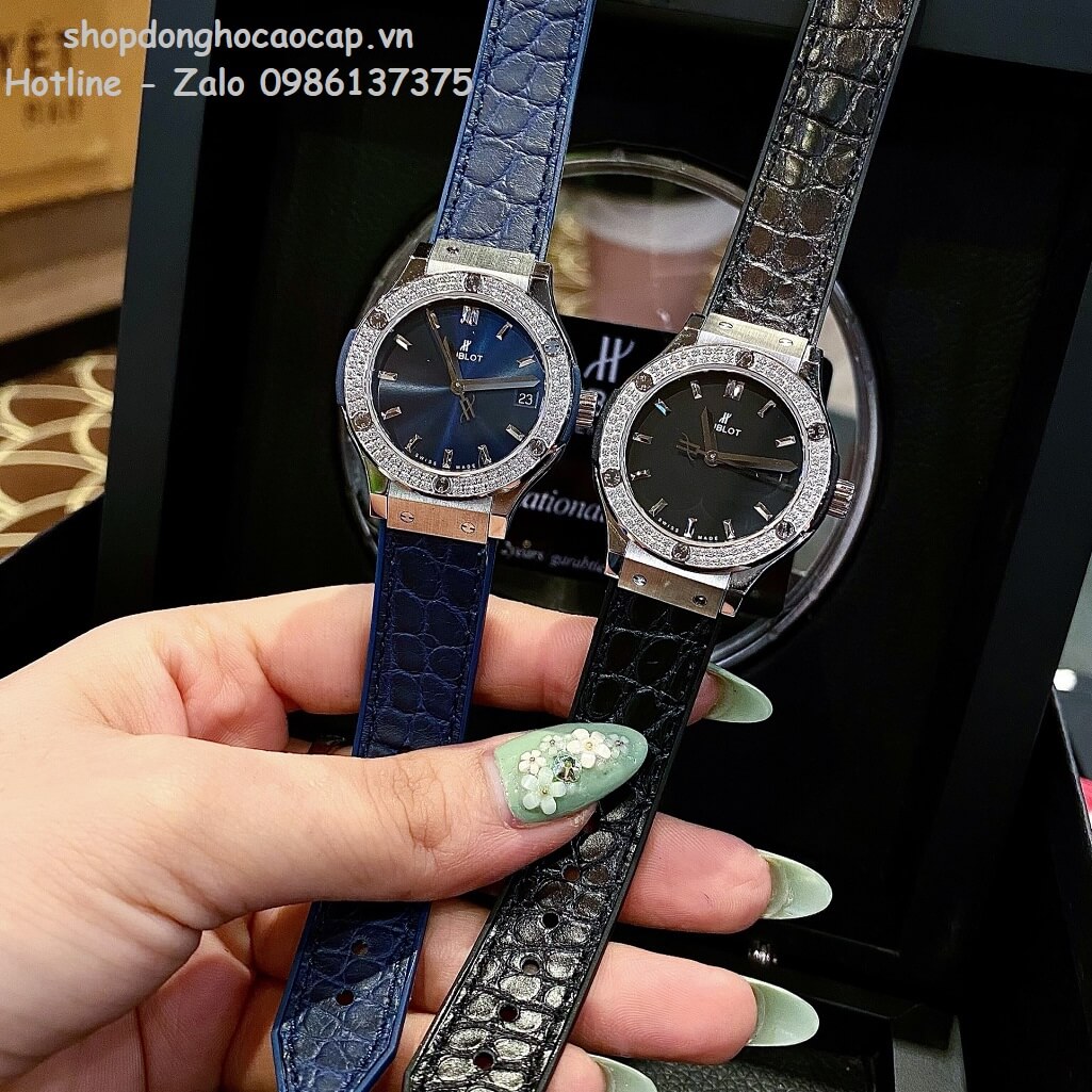 Đồng Hồ Hublot Classic Fusion 31mm Đen Mặt Đen Nữ