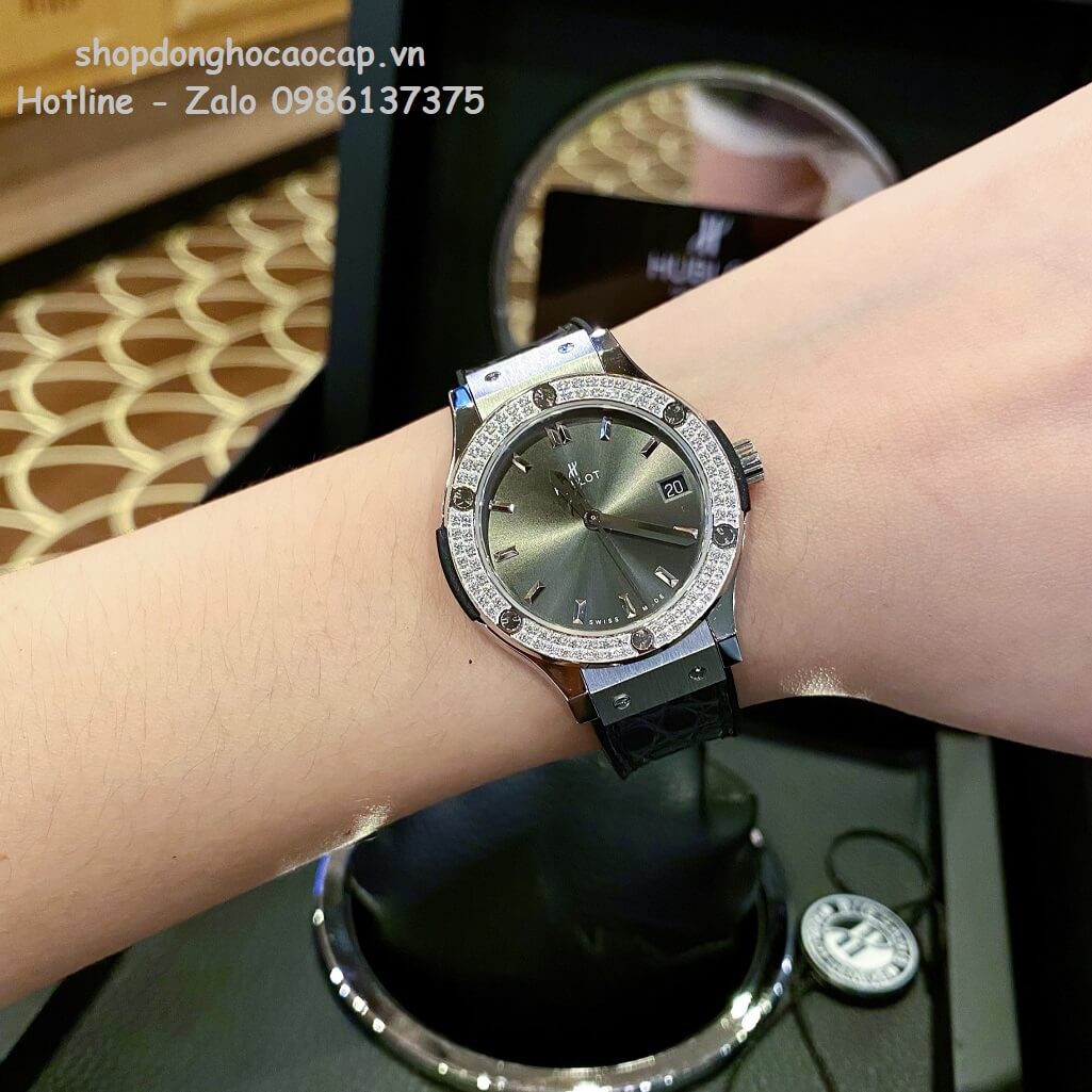 Đồng Hồ Hublot Classic Fusion 31mm Nữ Like Auth Dây Xám