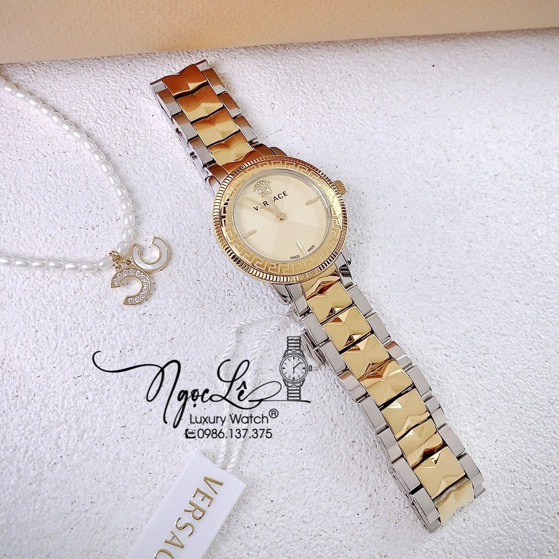 Đồng Hồ Nữ Versace V-Tribute Dây Kim Loại Demi Mặt Vàng Size 36mm