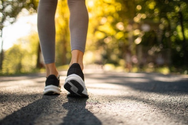 Bạn có thực sự cần phải đi bộ 10.000 bước để thấy được lợi ích sức khỏe?