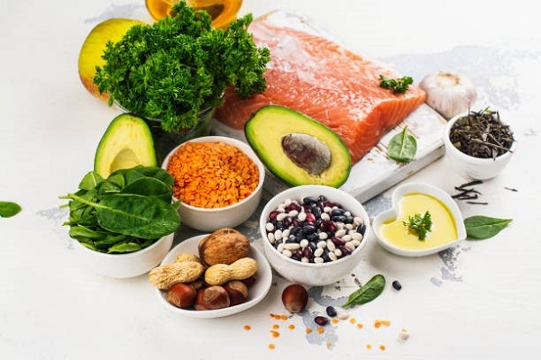 Thói quen ăn quá nhiều carbohydrate và chất béo ảnh hưởng đến tuổi thọ