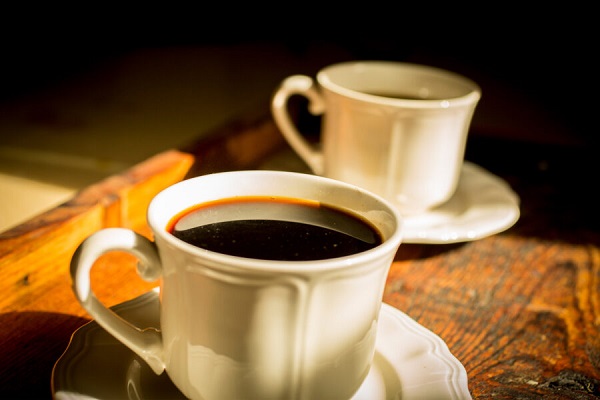 Uống cafe hàng ngày liên quan đến việc cải thiện khả năng sống sót ở bệnh nhân ung thư đại trực tràng di căn