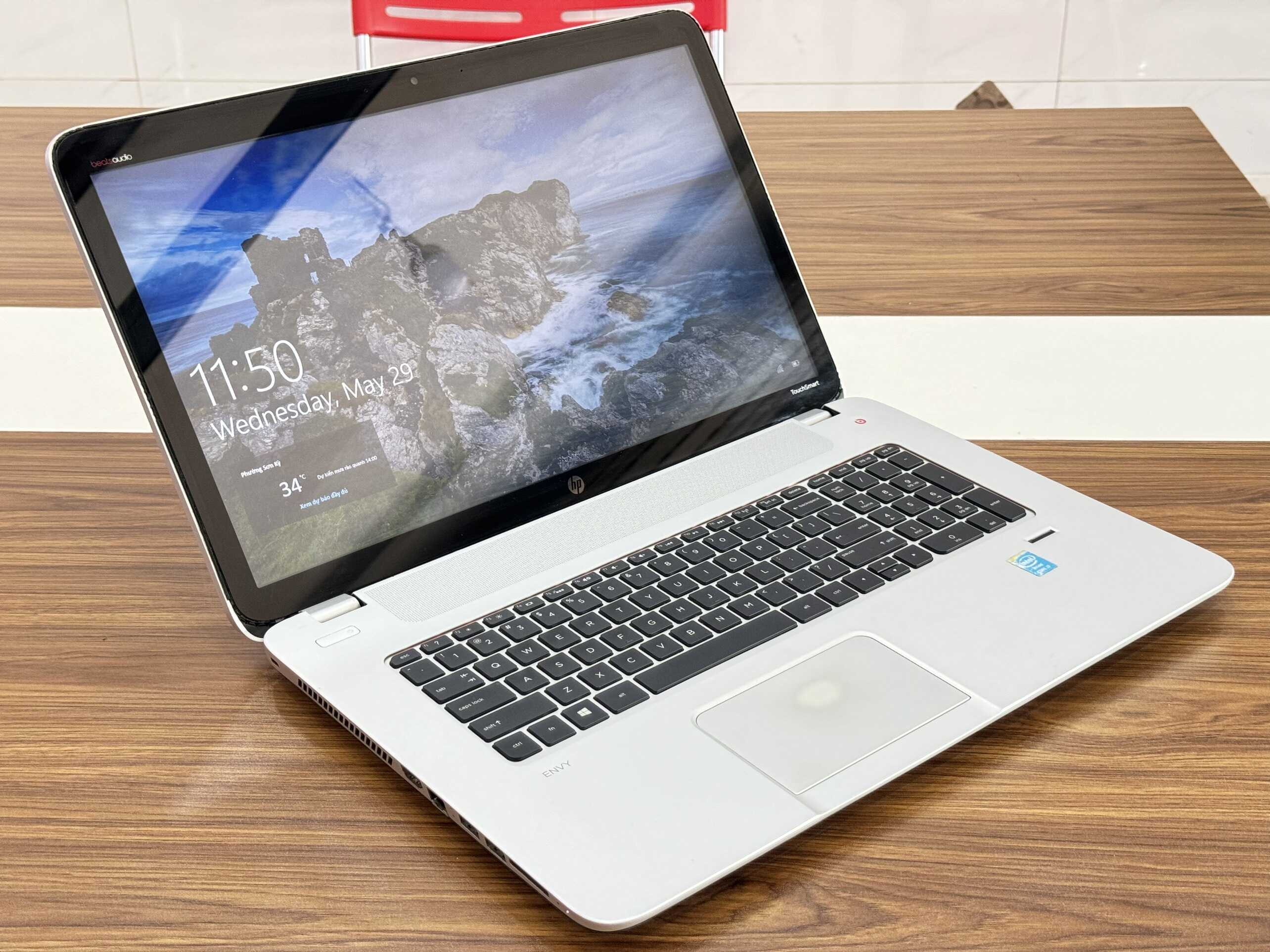 ヒロ HP ENVY 17 17-4700MQ メモリ8GB #4047 ヒロ HP ENVY 17 17-4700MQ メモリ8GB #4047 HP Envy 17 Laptop