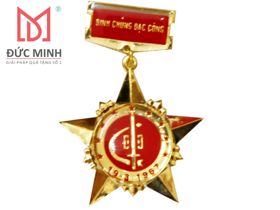 Kỷ Niệm Chương 504