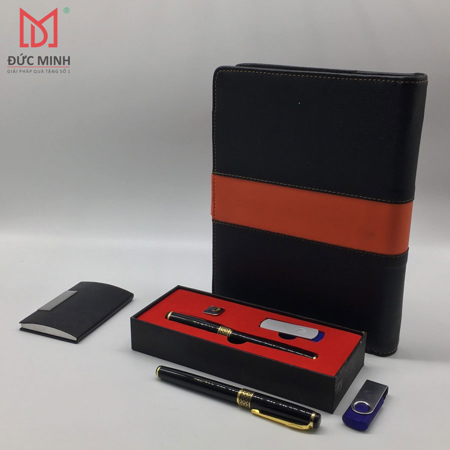 Qua tặng sổ da-bút ky-hộp name card-usb