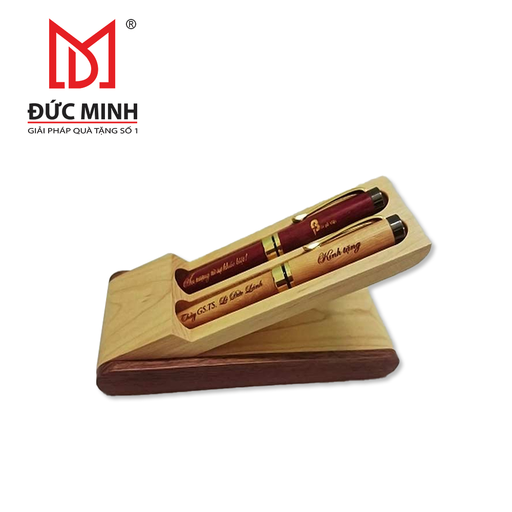 Quà tặng bút gỗ 4414
