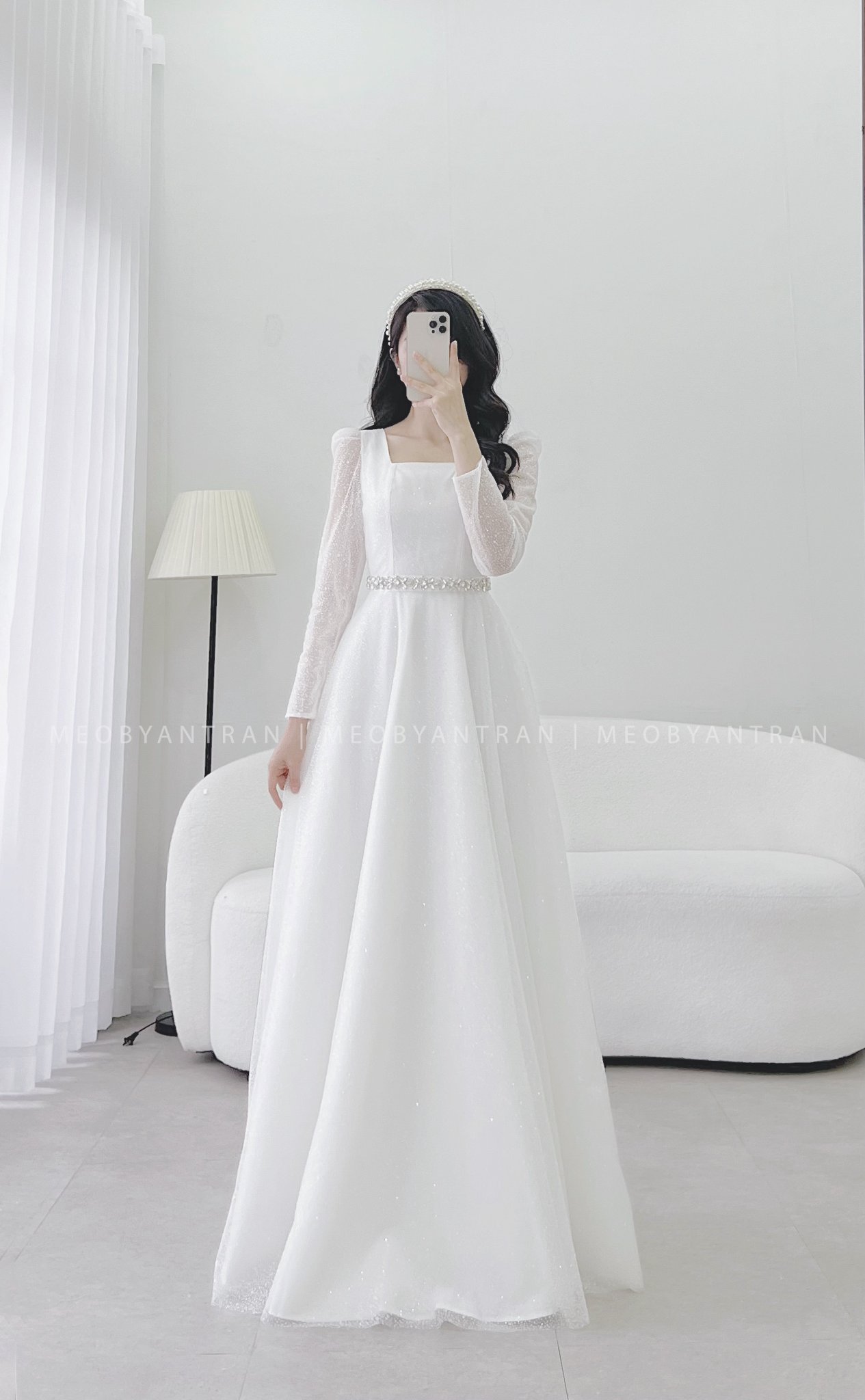 Đầm cưới thiết kế phong cách kiểu Hàn Quốc Trắng