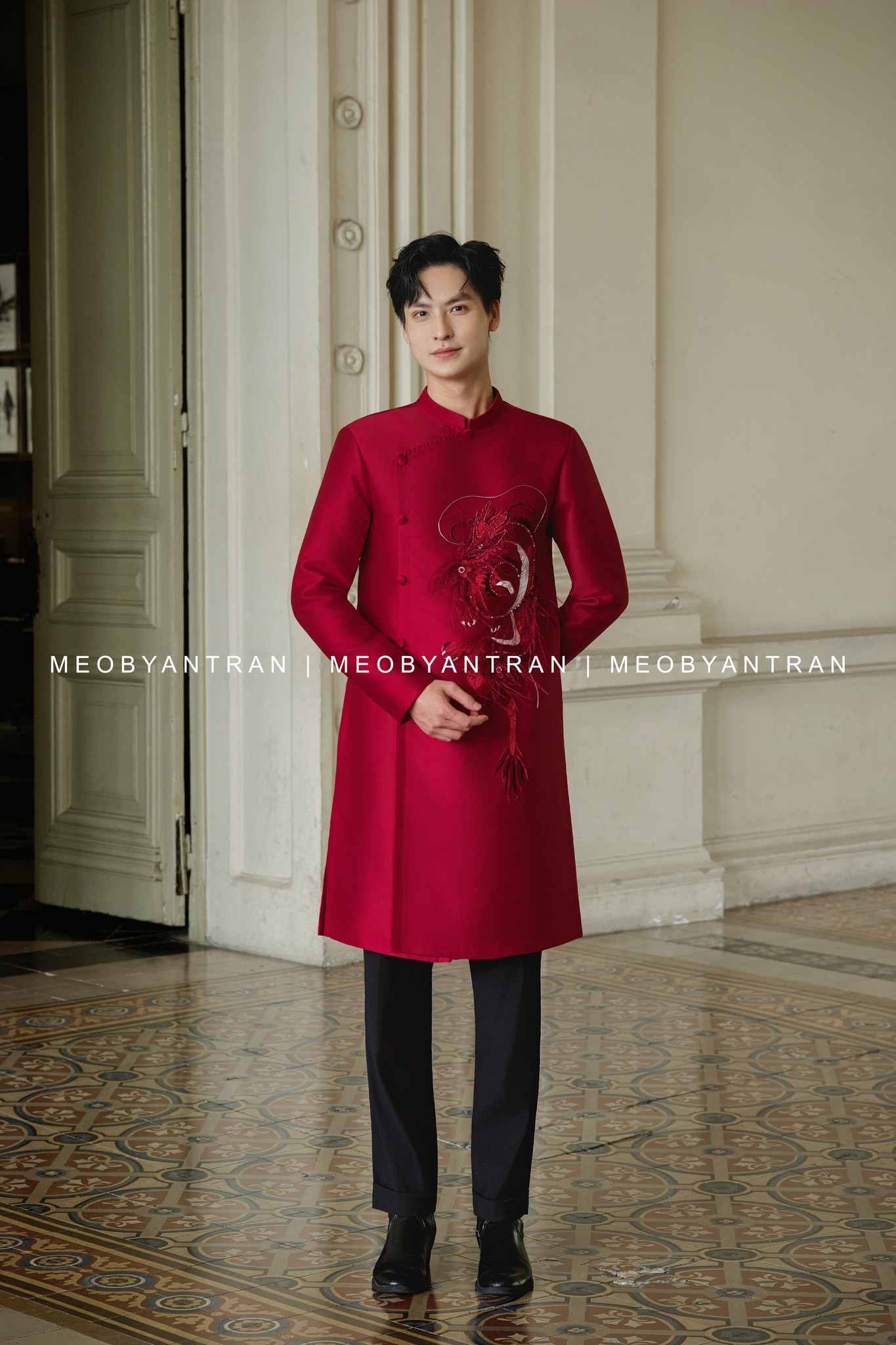 Áo dài cưới nam thêu rồng đẹp sang trọng cho chú rể 2026