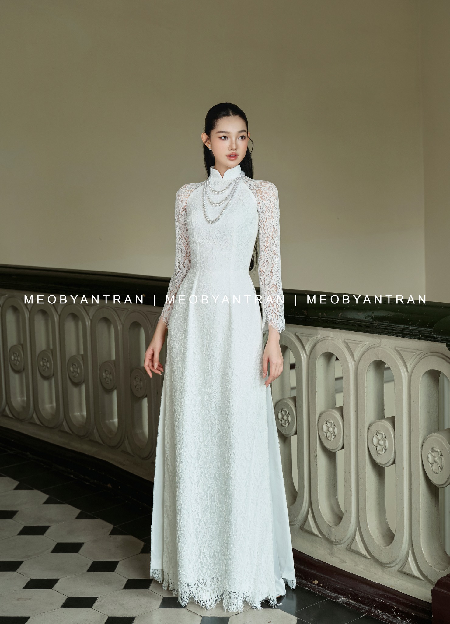 Áo dài ren cô dâu kiểu dáng cách tân, hiện đại #AD71