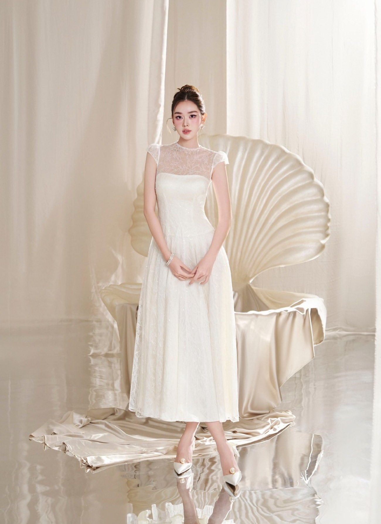 Đầm dự tiệc tay nhí với chất liệu ren tuyệt đẹp #3187