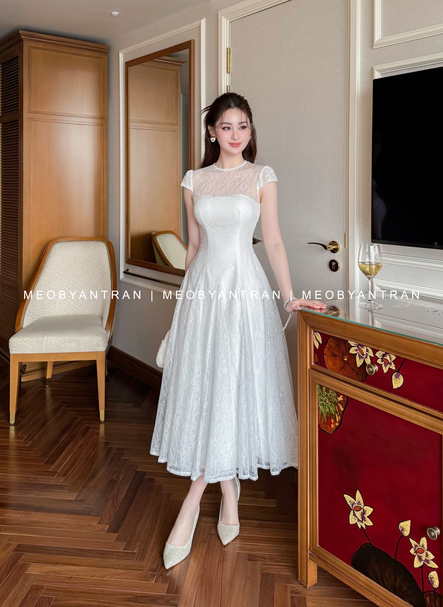 Đầm dự tiệc tay nhí với chất liệu ren tuyệt đẹp #3187