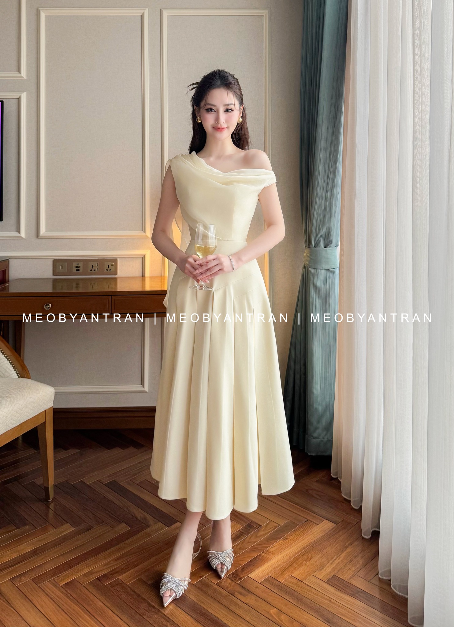 Đầm trễ vai dự tiệc cưới đẹp kiểu dáng trẻ trung #3174