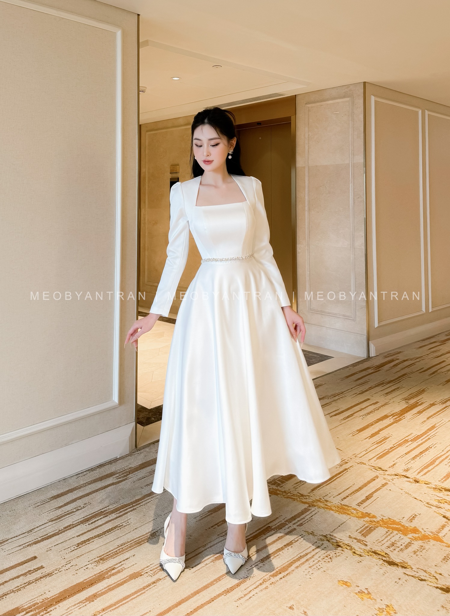 Váy cưới công chúa tay dài đính đá lấp lánh,tùng to bồng bềnh sang sịn mịn  | Shopee Việt Nam